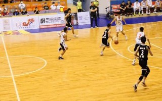 篮协回复北京队申诉：曾凡博被犯规没判违体为错判