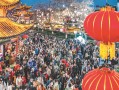 南京鼓楼今日人潮如织，热闹非凡