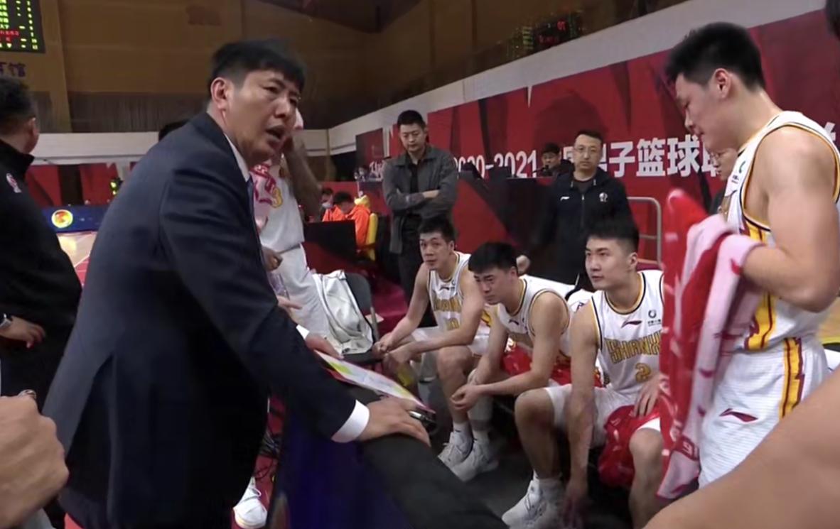 吴前新赛季队员兼浙江助理教练 丁伟由顾问转为主教练-第2张图片-赛丽网