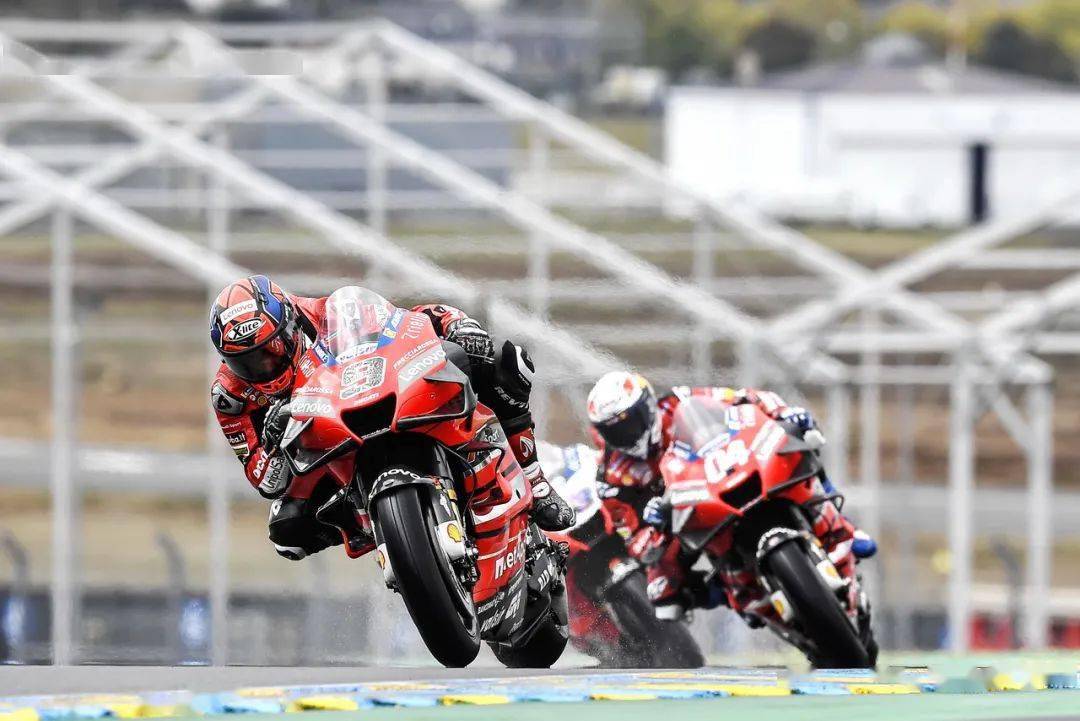 小马昆斯捷雷斯站首夺MotoGP分站冠军-第1张图片-赛丽网