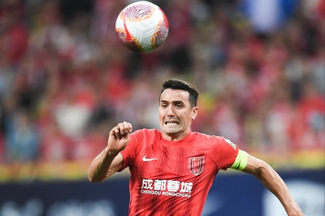 成都蓉城1-0力克申花，中超积分榜首易主-第1张图片-赛丽网