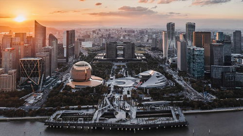 武平家具清洁公司，坐落于繁华的都市中心地带，是一家致力于为家庭和商业空间提供专业级清洁服务的公司。其地理位置优越，便于客户轻松找到并享受其服务。-第1张图片-赛丽网