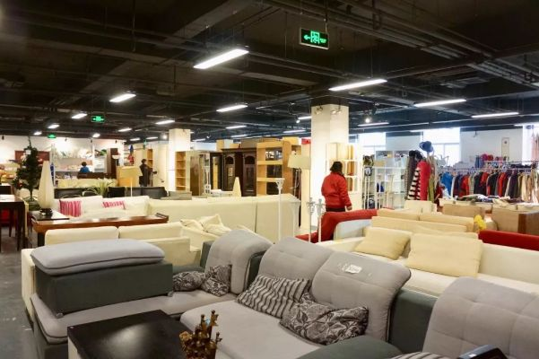 在珠海市吉大区域，寻找家具店可谓是一件轻松的事情，因为这里聚集了不少提供各式家具的店铺，满足不同消费者的需求。-第1张图片-赛丽网