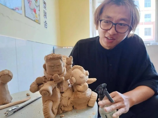 探索泥塑家具的创意之旅，从零开始，打造独一无二的家居艺术品-第2张图片-赛丽网